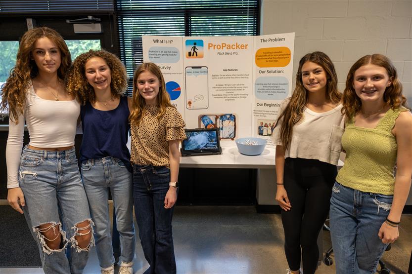Young entrepreneurs showcase ideas